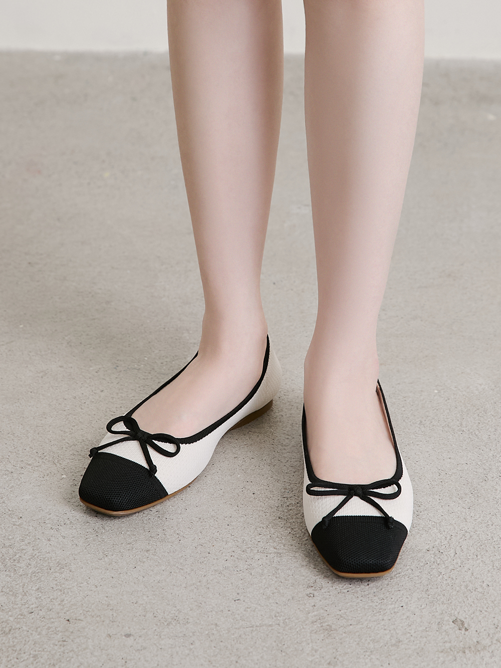【3D零感雲織鞋】蝴蝶結方頭芭蕾鞋 黑x白