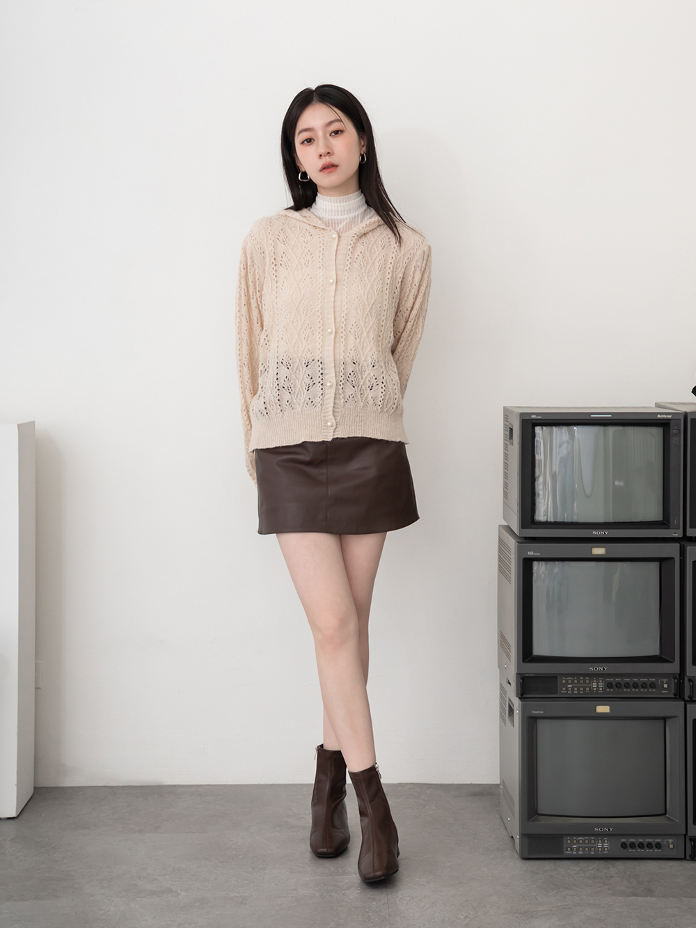 人氣指標中車線方頭低跟瘦瘦靴 復古咖