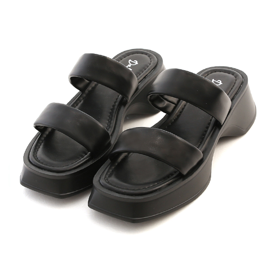 Lightweight Thick Sole Wide Straps Slides Black