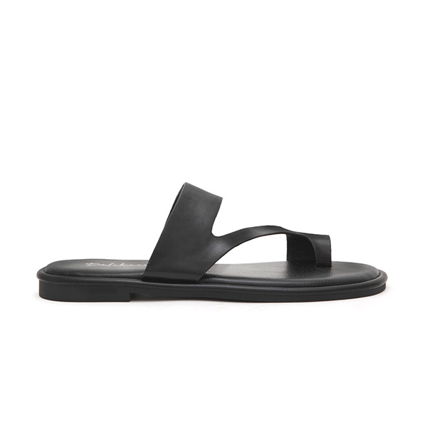 Diagonal Strap Soft Toe Loop Sandals Black