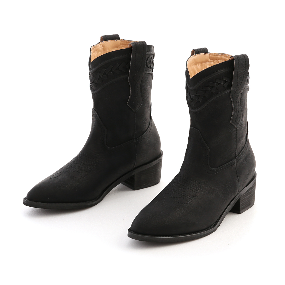 Suede Pointy Cowboy Boots Black