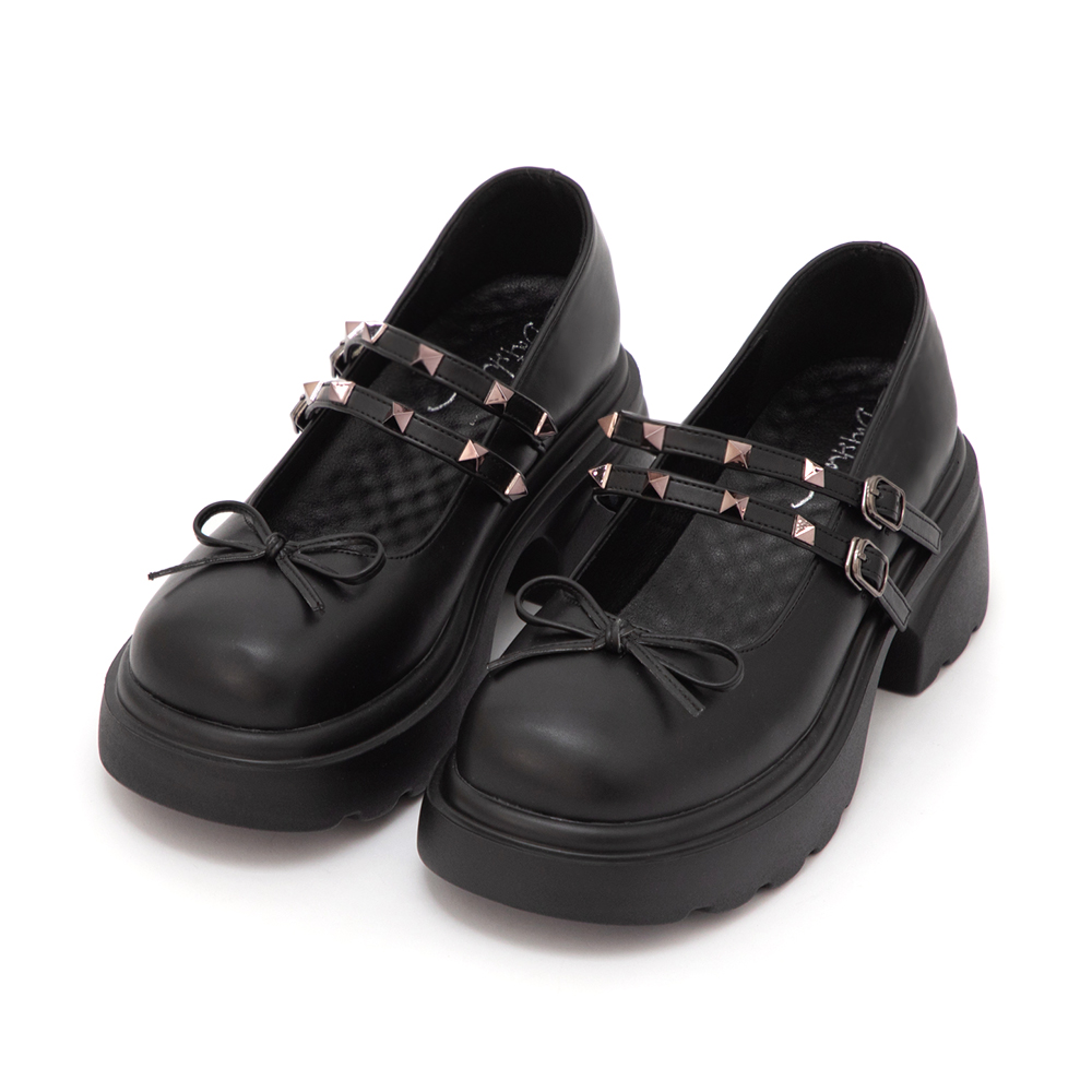 暗黑甜心鉚釘厚底瑪莉珍鞋 黑色
