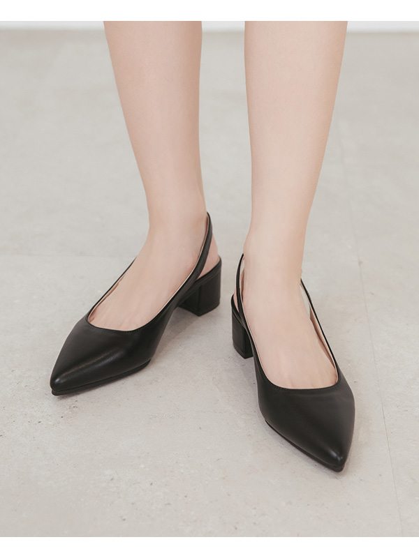 4D Cushion Pointed-Toe Slingback Shoes Black