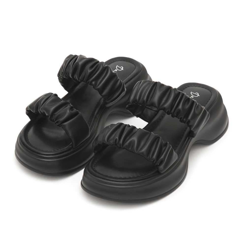 Comfy Ruched Details Lightweight Sandals Black