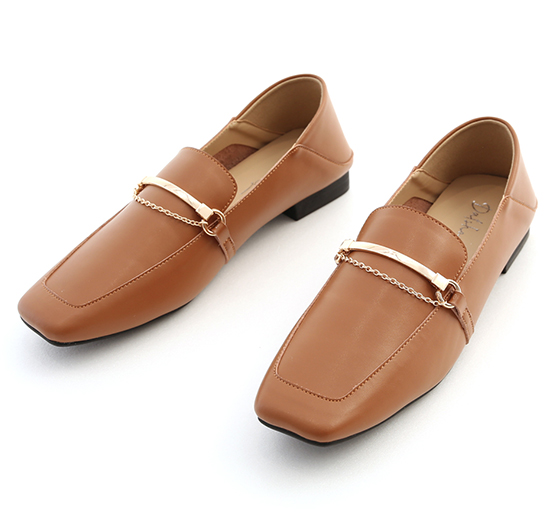 Soft Leather Metal Chain Loafers Brown