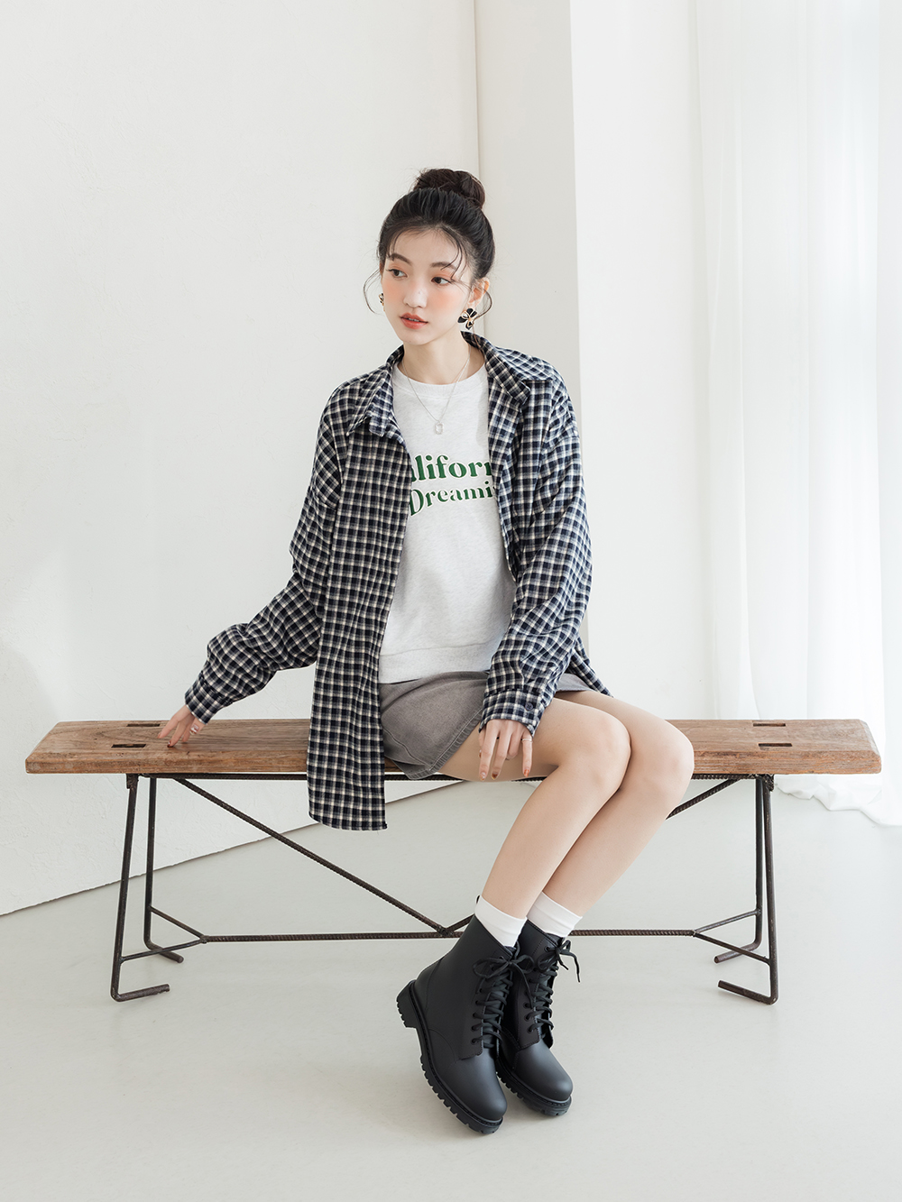 【機能鞋墊】綁帶造型短筒馬丁雨靴 黑色