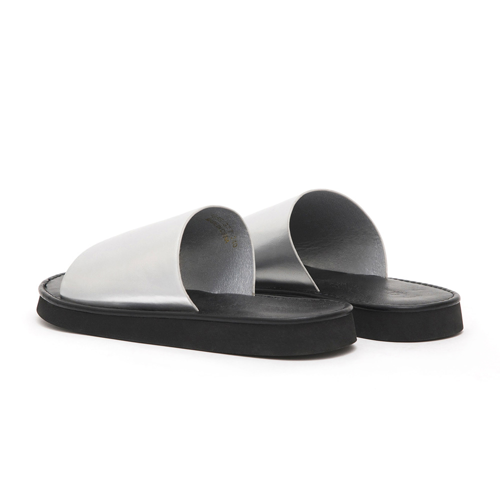 Minimalist Wide Strap Thick Sole Slippers Silver