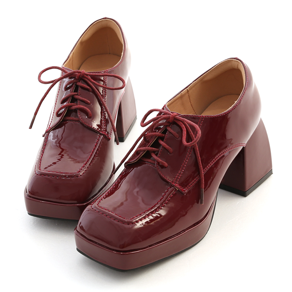 Patent Chunky Heeled Derby Burgundy │ D+AF Official Online Shop
