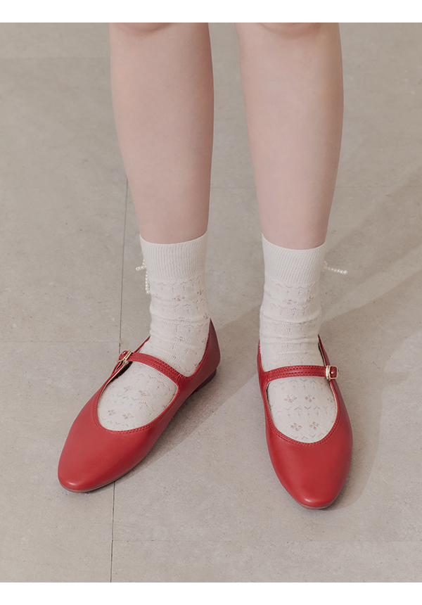 Elegant Pointed-Toe Mary Jane Flats 紅