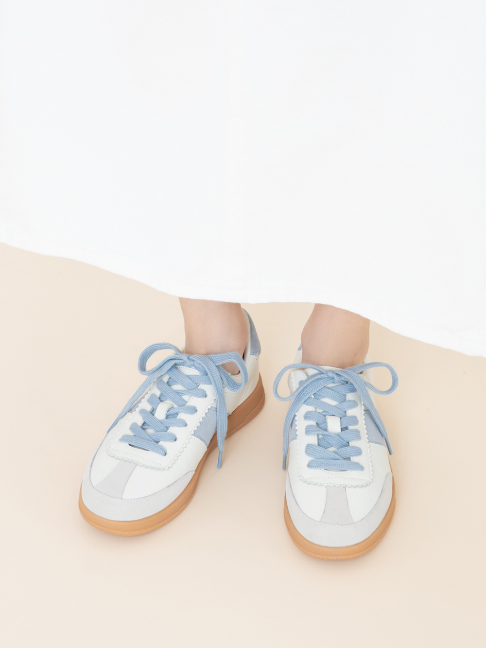 進化版2.0雙色鞋帶真皮德訓鞋 米白X藍色