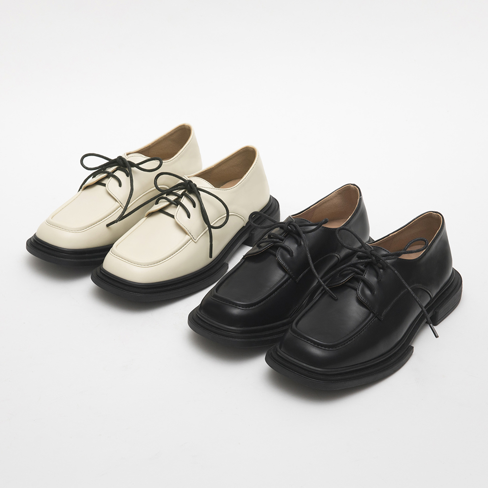 Square Toe Lace-up Low-Heel Derby Shoes Beige