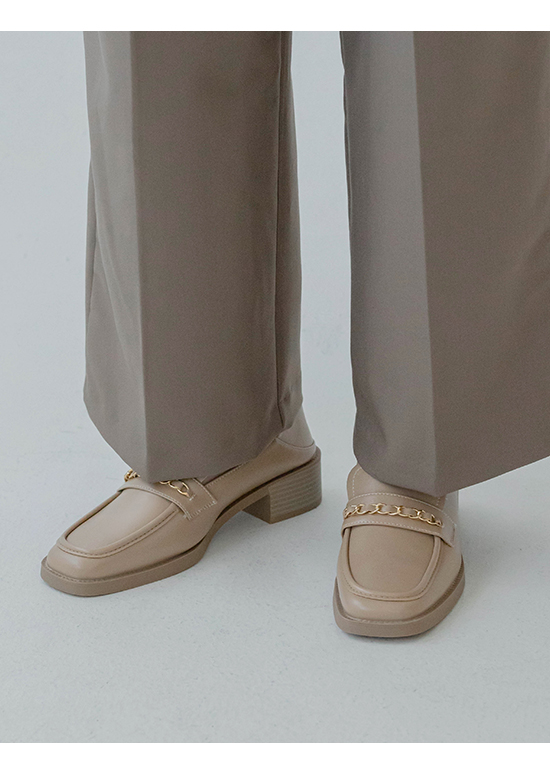 Texture Chain Strap Square Toe Loafers Beige