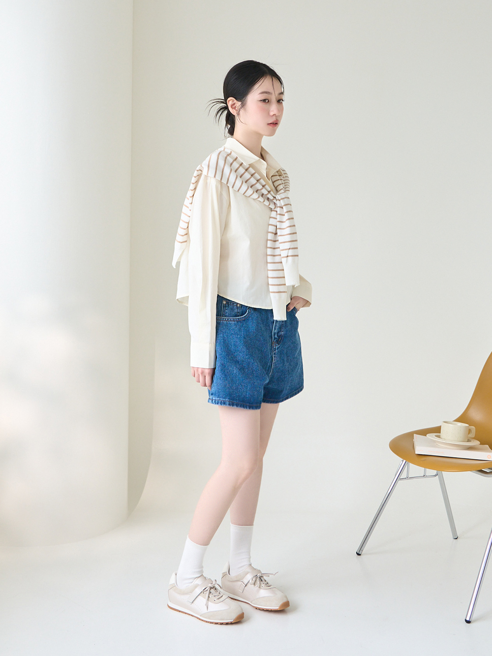 粉彩系列OK繃貼真皮休閒鞋 米白色