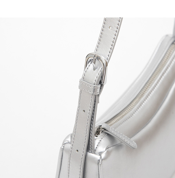 Minimalist Underarm Bag Silver