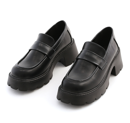 Thick Sole Loafers Black