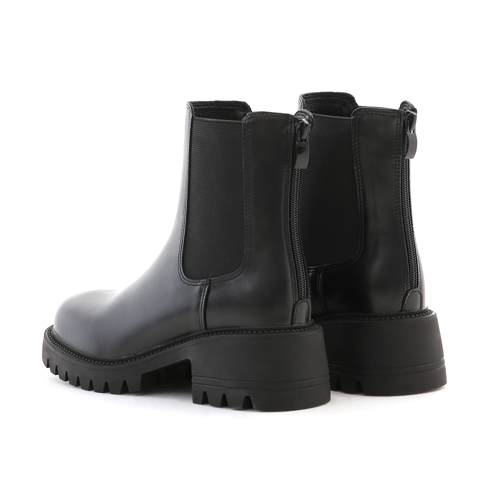 Thick Sole Mid-Heel Chelsea Boots Black