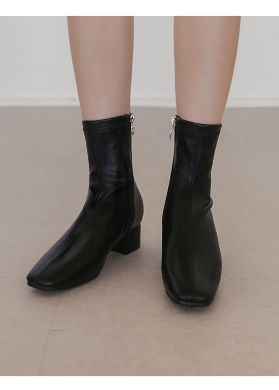 Plain Stitching Low-Heel Square Toe Slimming Boots Black