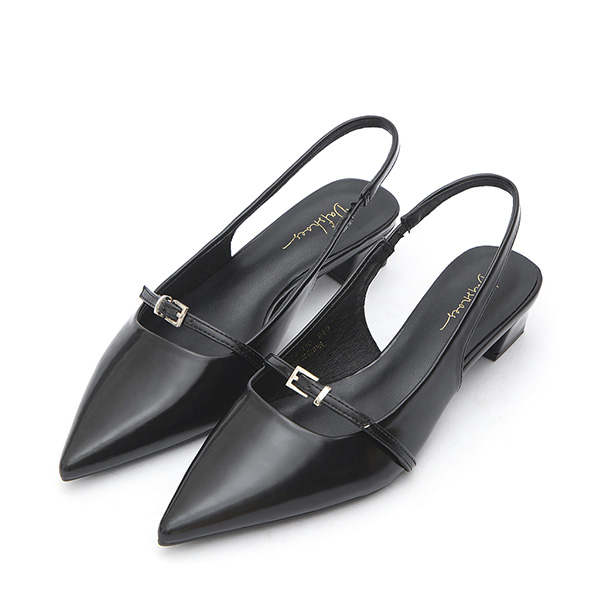 OL標配漆皮尖頭後空低跟鞋 時尚黑