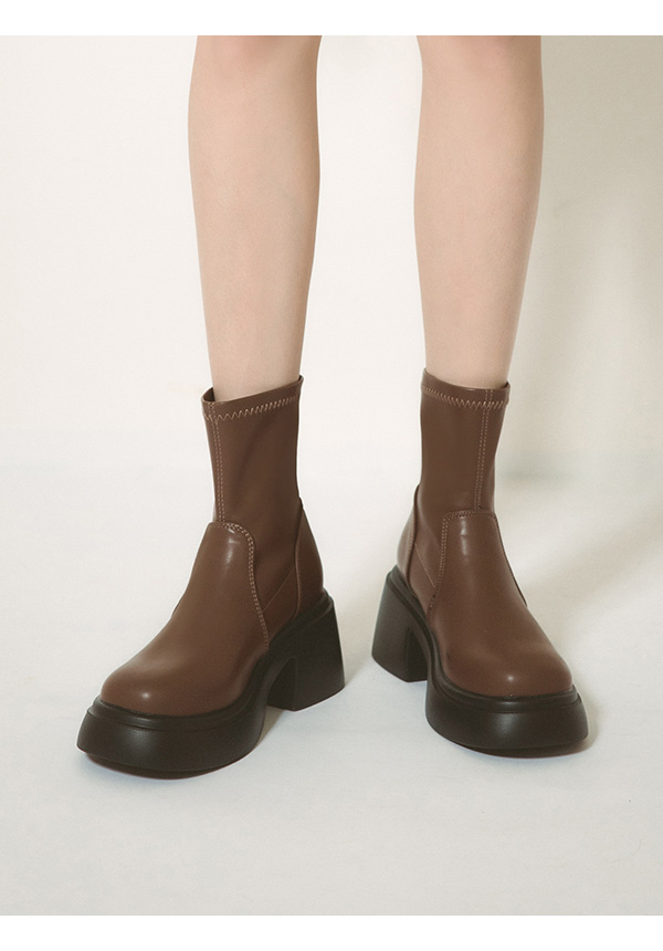 Lightweight Thick Sole Slimming Boots Brown