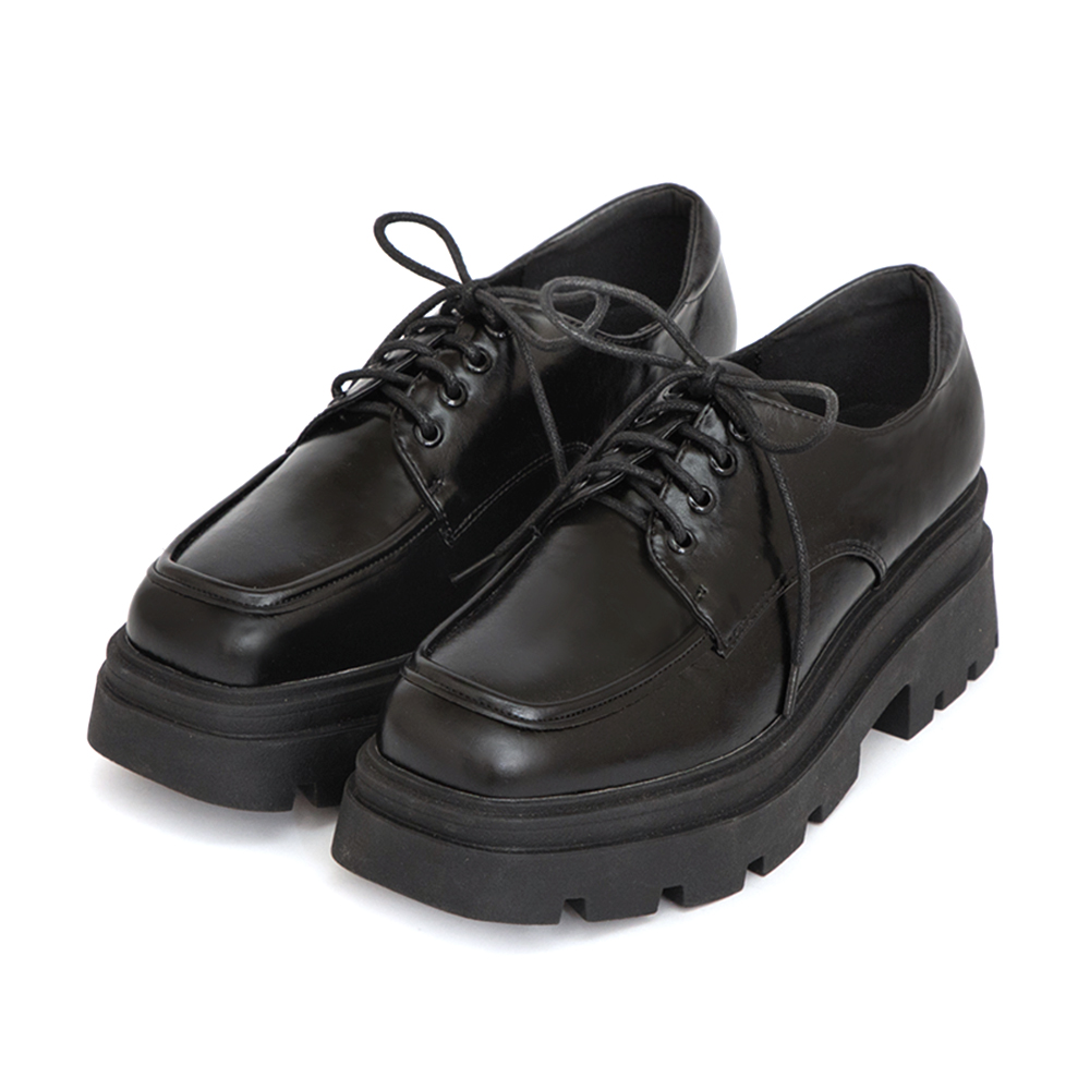 霸總風格方頭厚底鋸齒德比鞋 黑色