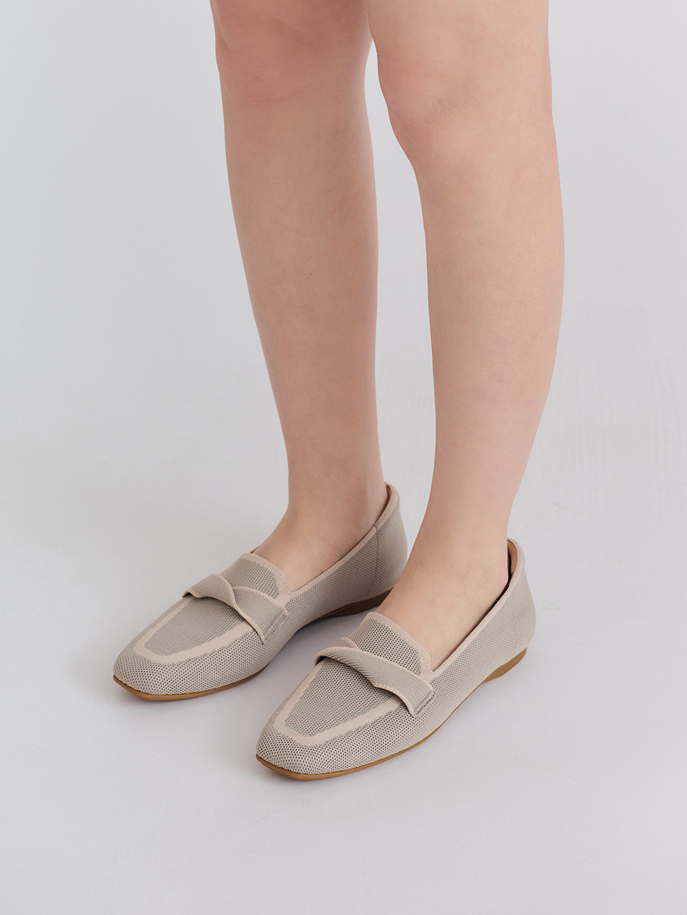 【3D零感雲織鞋】雙色拼接扭結方頭樂福鞋 密茶杏