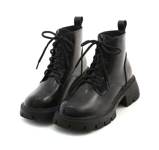 Round Toe Lace-Up Mid-Heel Martin Boots Black