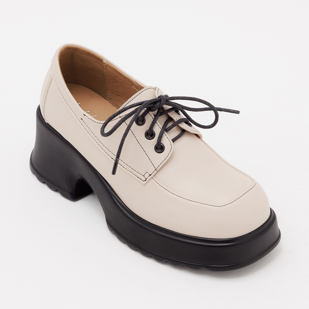 Preppy Style Lightweight Lace-up Derby Shoes Beige