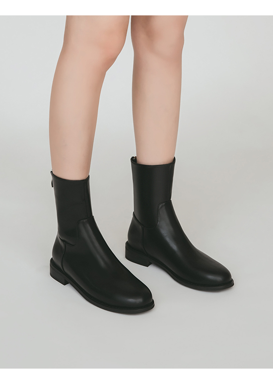 Plain Back Zipper Round Toe Boots Black