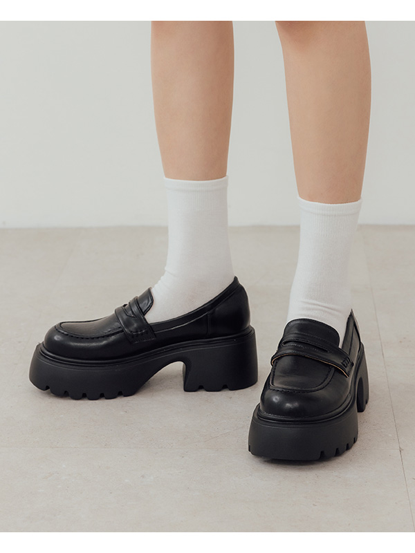 Color-Block Stitch Thick Sole Loafers Black