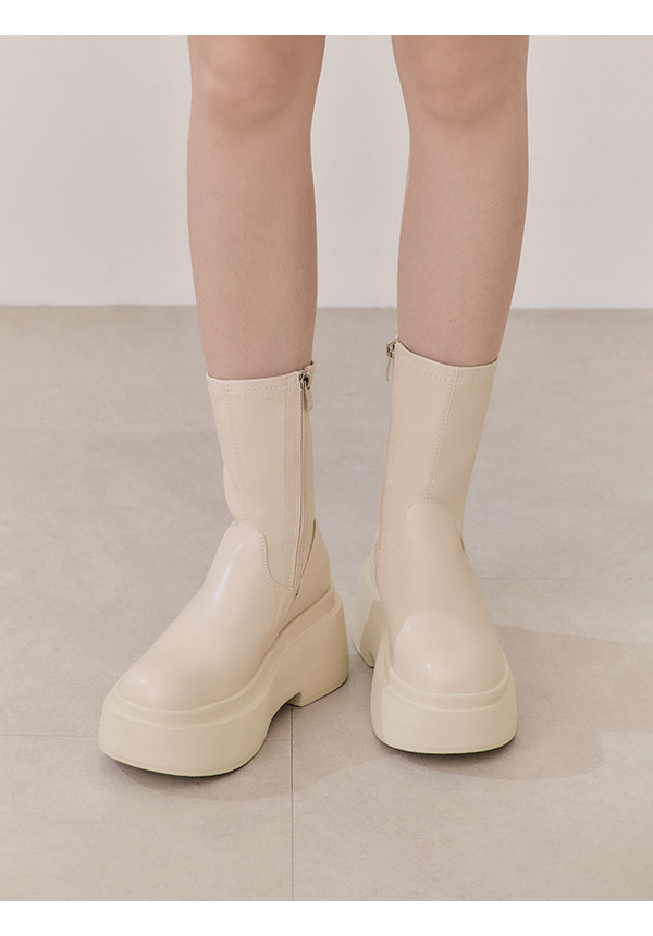 Chunky Platform Slimming Boots Vanilla