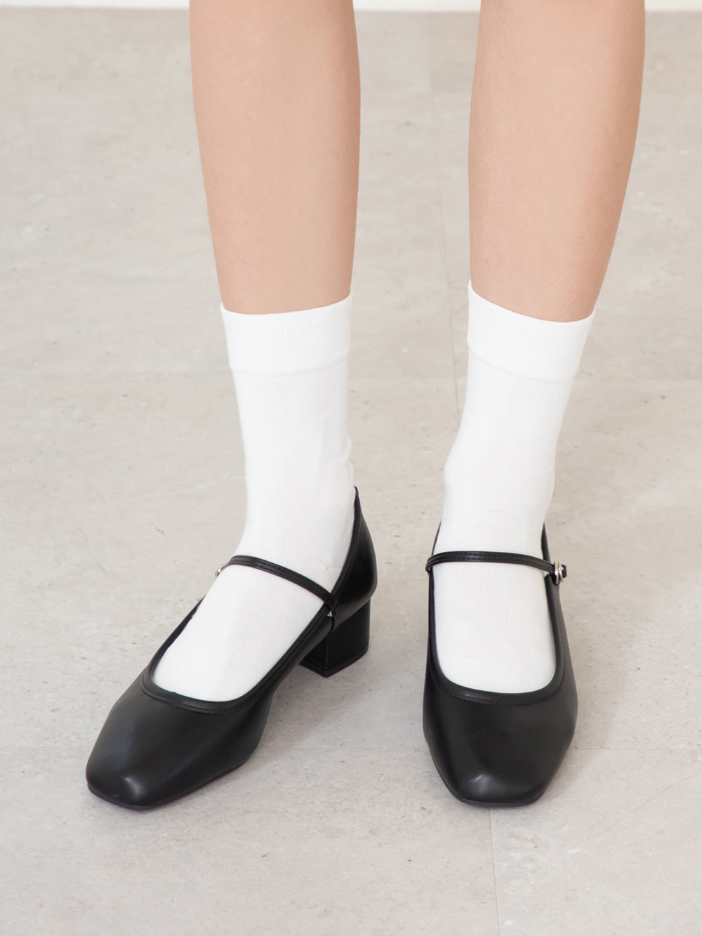 甜蜜蜜方頭氣質粗跟瑪莉珍鞋 黑色