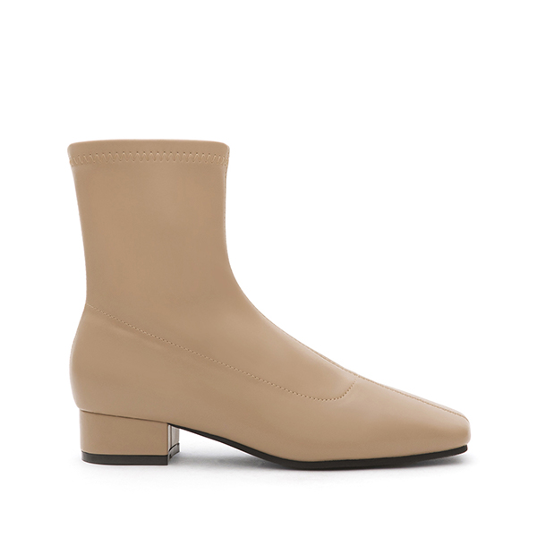 Stradivarius Seam Front Square-Toe Low-Heel Slim Boots Beige