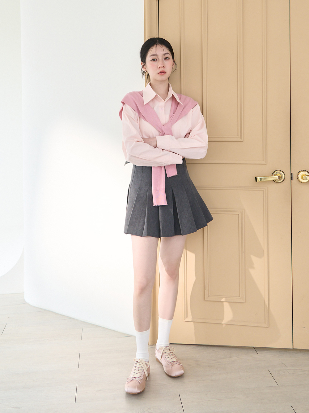 絲絨光感綁帶芭蕾風休閒鞋 粉色