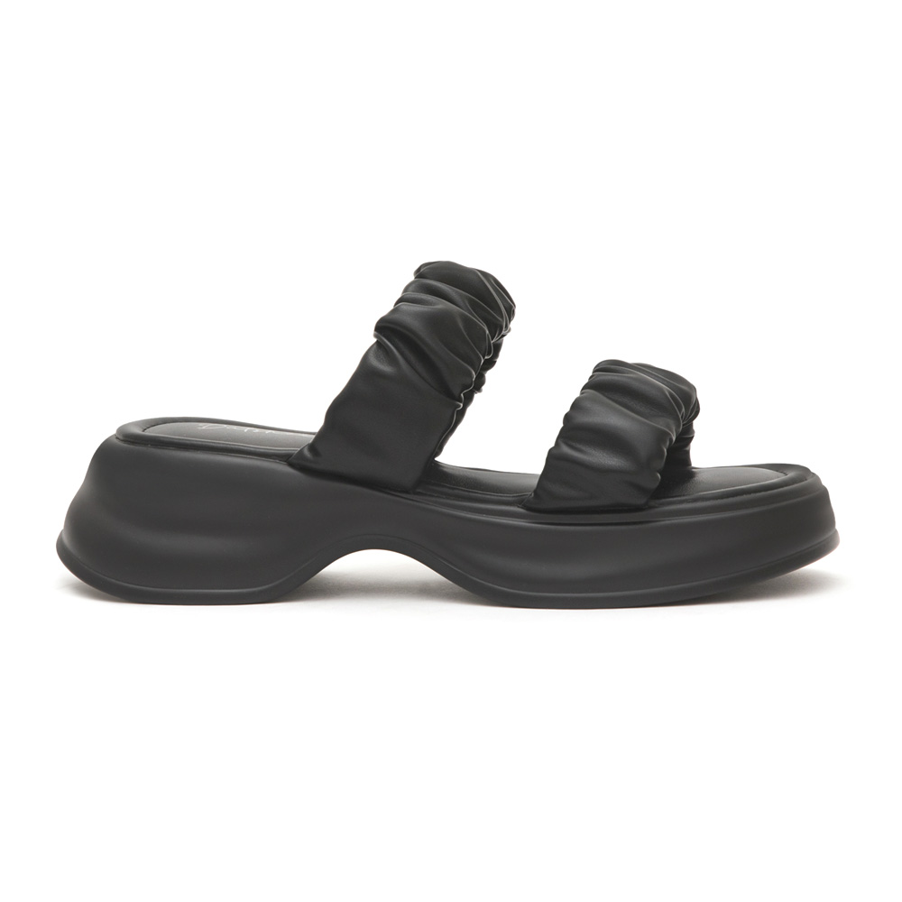 Comfy Ruched Details Lightweight Sandals Black