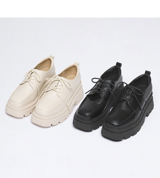 Chunky Sole Lace-Up Derby Shoes Black