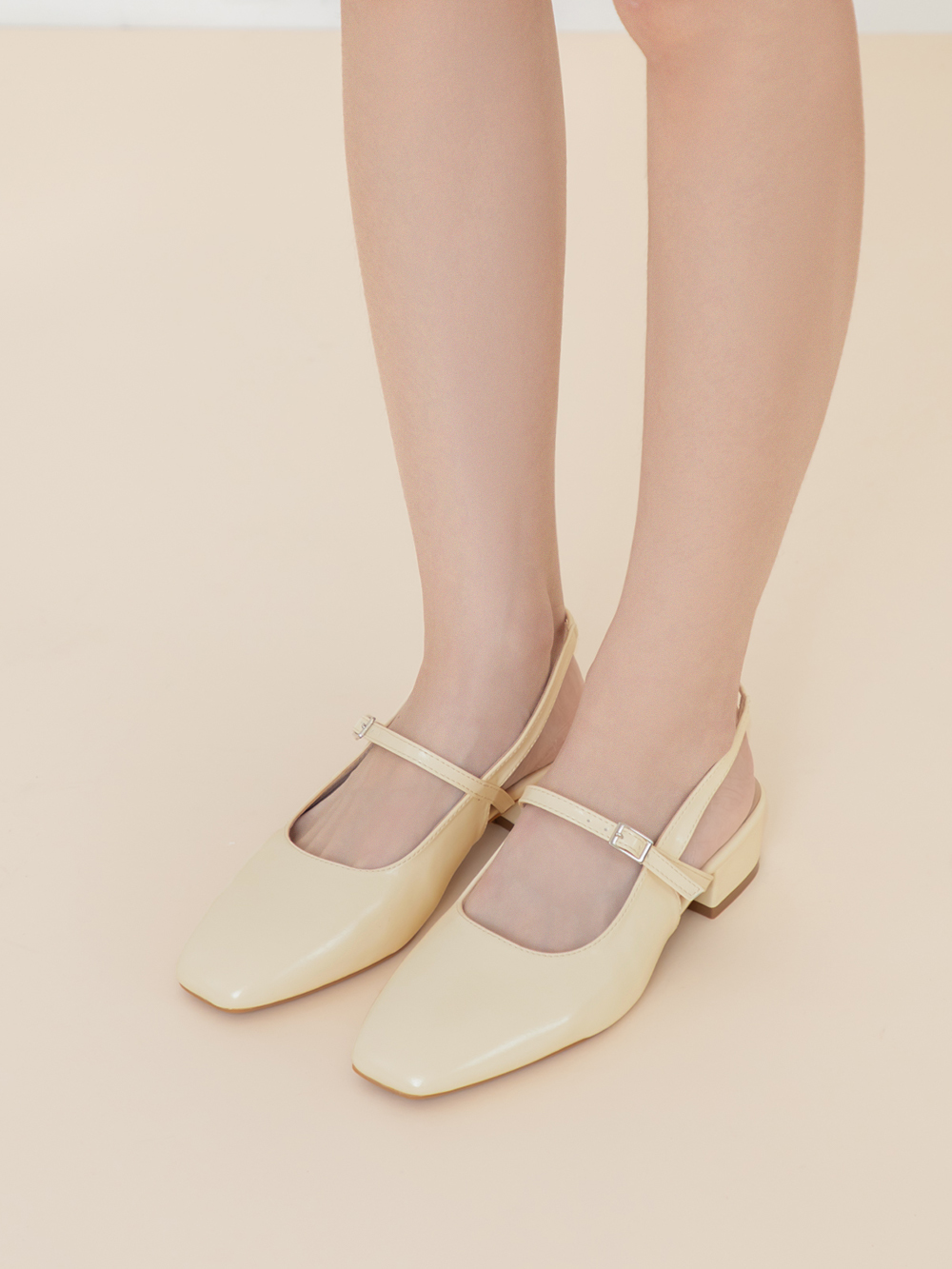 粉彩春日4D氣墊後空低跟鞋 黃