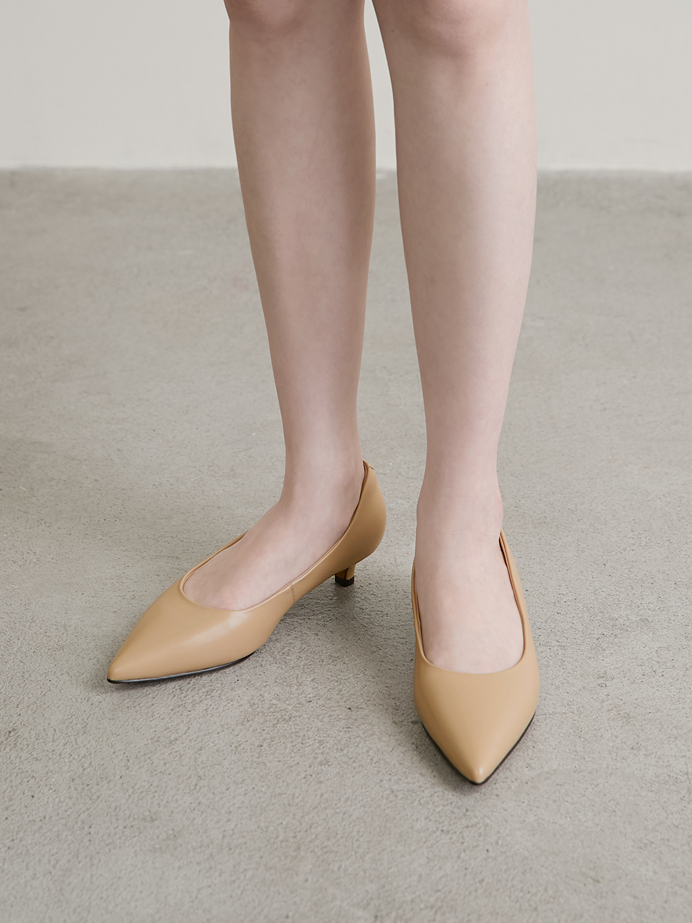 【真皮系列】3.5cm全能氣墊真皮低跟鞋 裸膚杏