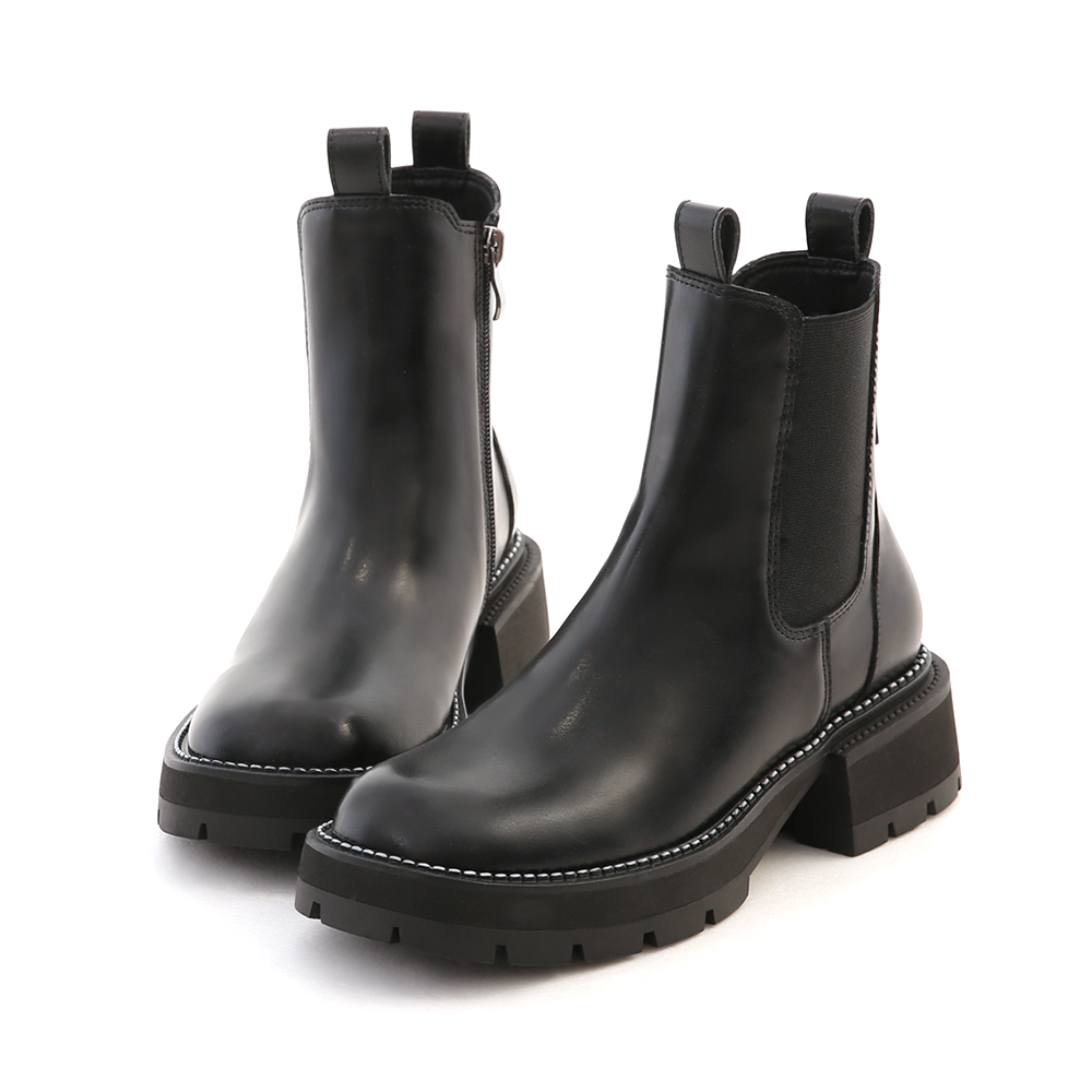 Square Toe Thick Sole Chelsea Boots Black