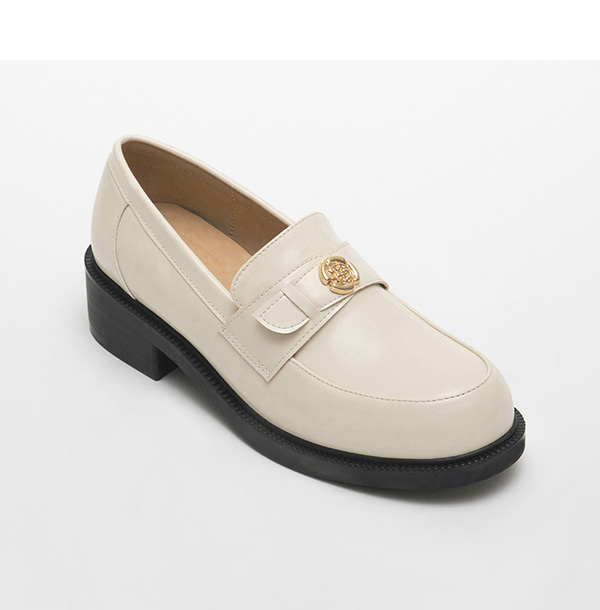 Camellia Embellished Round Toe Loafers Vanilla