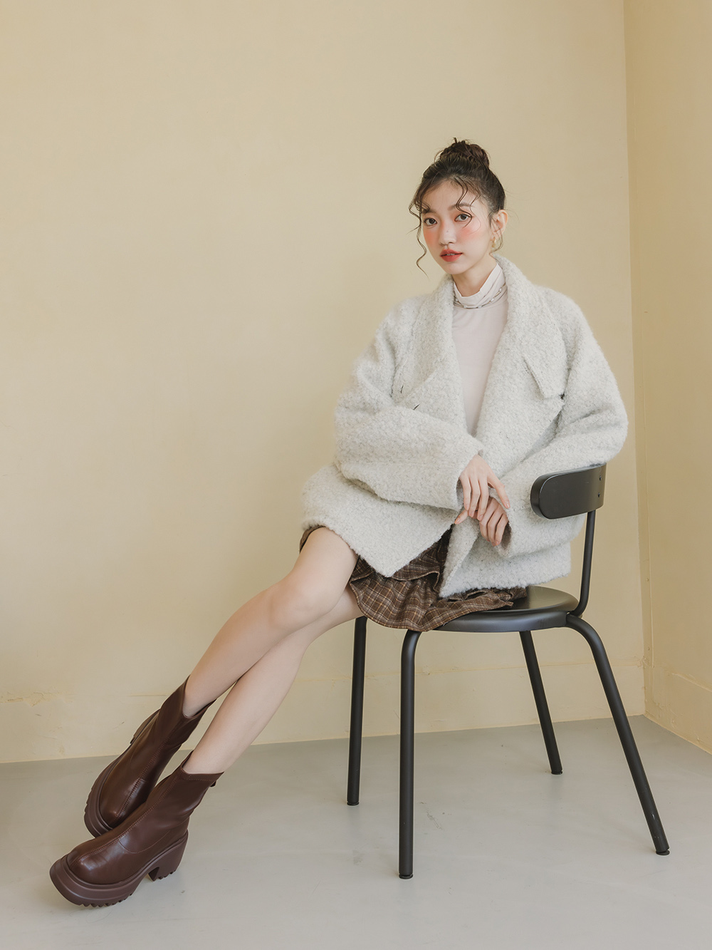 瘦腿密碼輕量厚底瘦瘦短靴 咖啡色