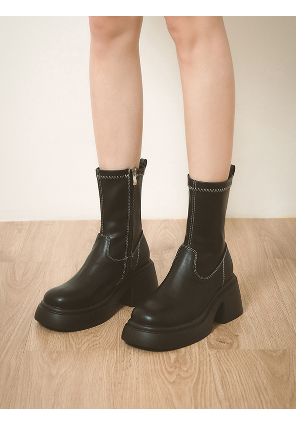 Lightweight Thick Sole Slimming Boots Black