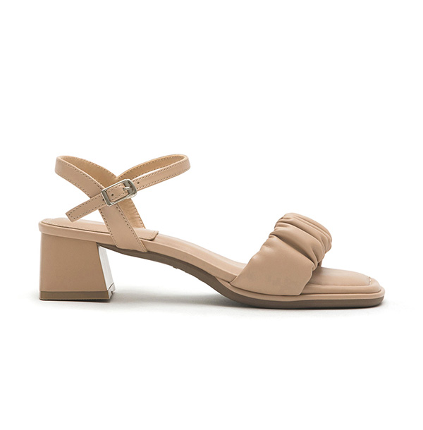 雲朵抓皺泡芙軟墊中跟涼鞋 奶茶杏