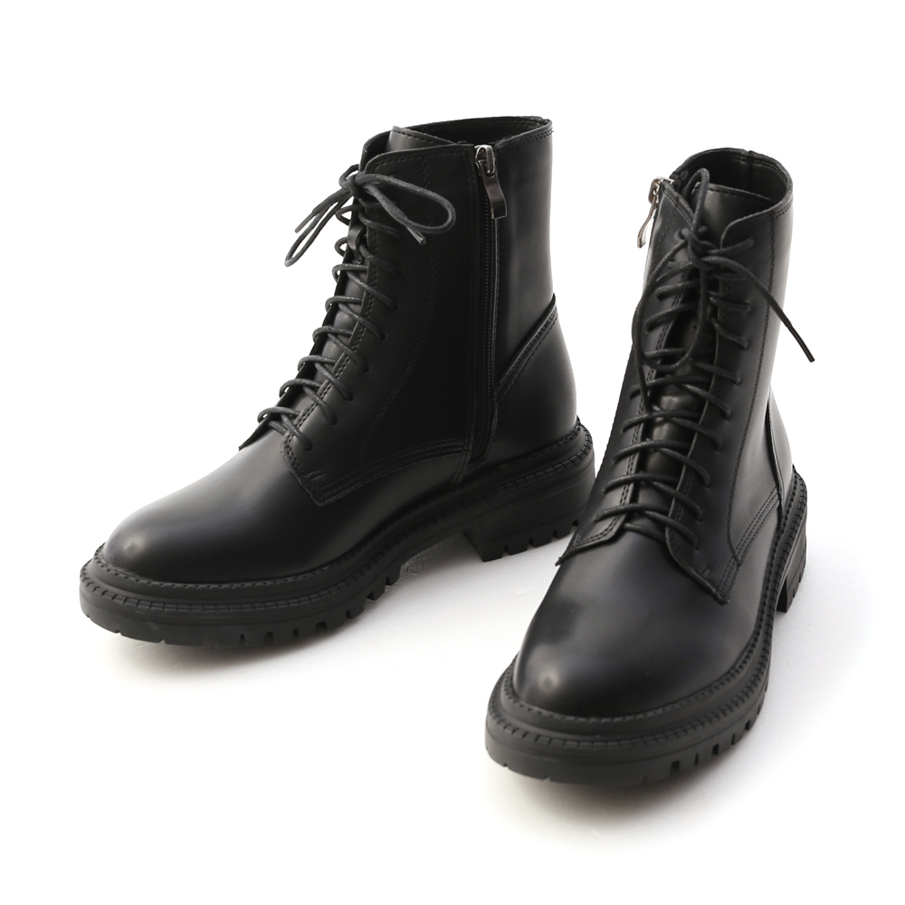 Thick Sole Lace-Up Martin Boots Black