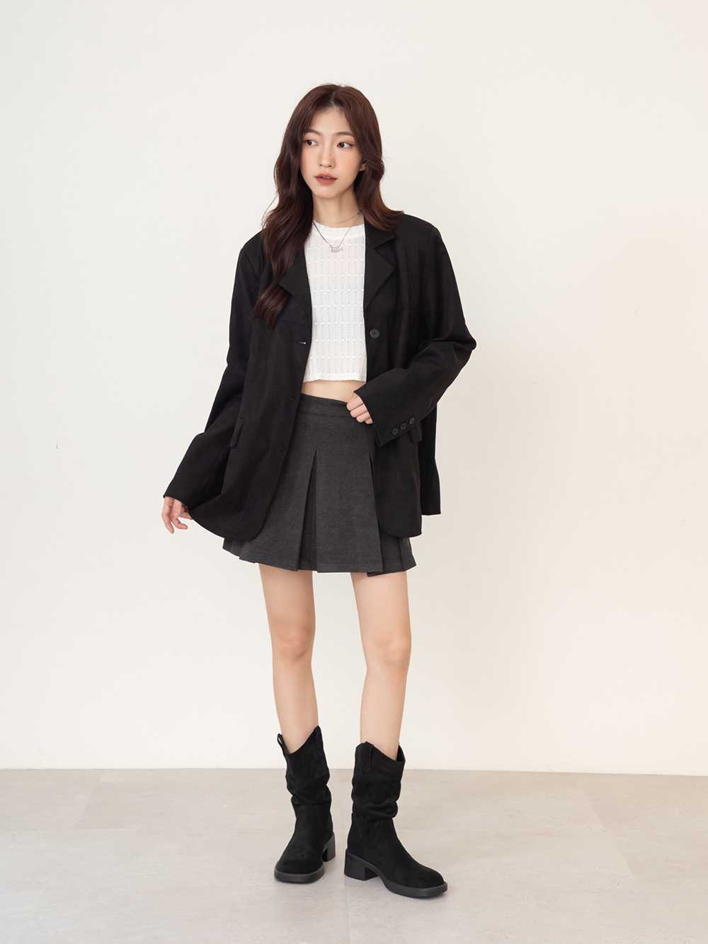 嬉皮小V口抓皺西部堆堆靴 黑色