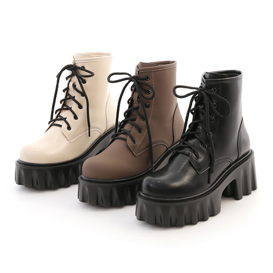 Zig-Zag Chunky Platform Lace-Up Boots Black