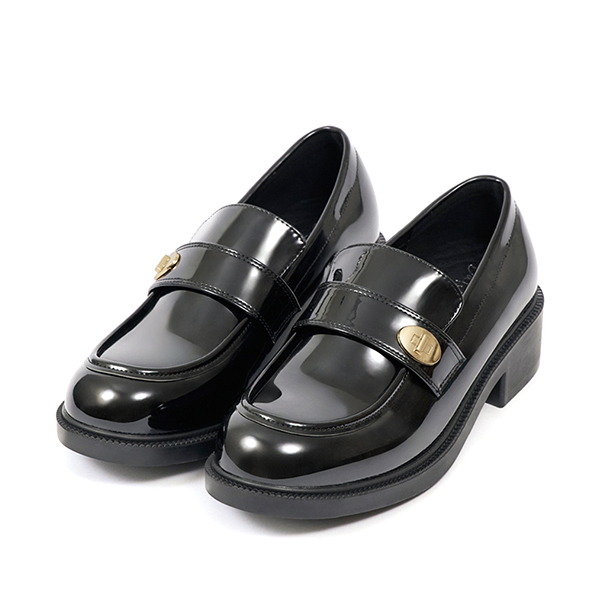 Gold Buckle Round-Toe Loafers 漆皮黑