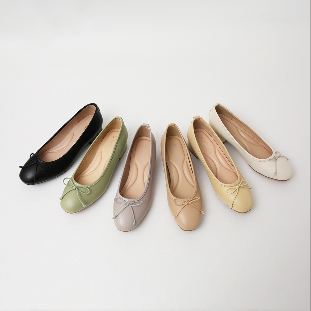 4D Cushioned Double-strap Low Heel Ballet Shoes Almond