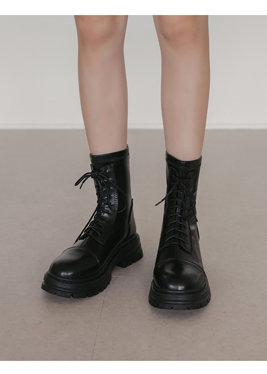 Round Toe Chunky Sole Lace-up Ankle Boots Black