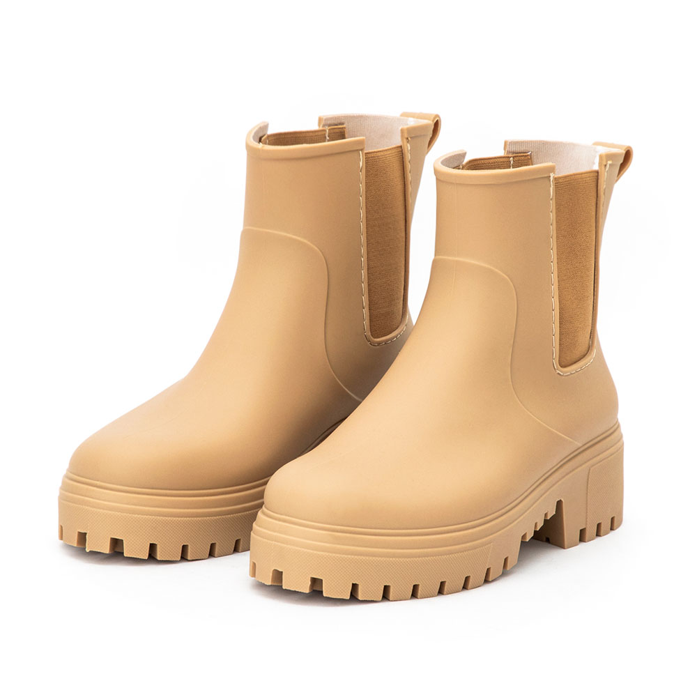 【機能鞋墊】鬆緊拼接內增高切爾西雨靴 杏色