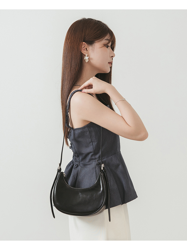 Two-Way Half-Moon Bag Black